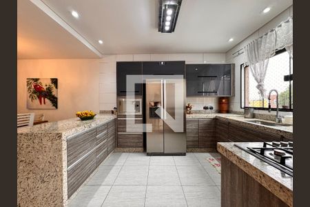 Casa à venda com 212m², 3 quartos e 5 vagasCozinha