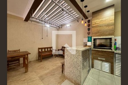 Casa à venda com 212m², 3 quartos e 5 vagasChurrasqueira