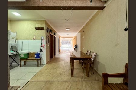 Casa à venda com 212m², 3 quartos e 5 vagasChurrasqueira