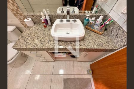 Casa à venda com 212m², 3 quartos e 5 vagasBanheiro da Suíte 3