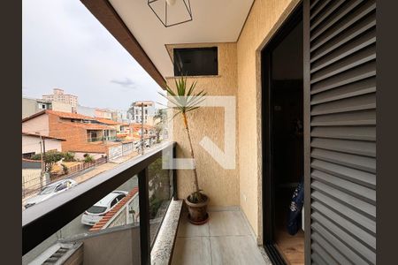 Casa à venda com 212m², 3 quartos e 5 vagasSacada Suite 3