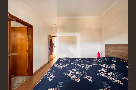 Casa à venda com 212m², 3 quartos e 5 vagasSuite 3