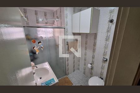 Casa à venda com 220m², 3 quartos e 4 vagas