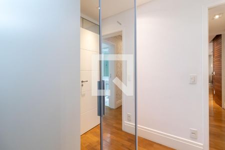 Apartamento à venda com 130m², 3 quartos e 3 vagasSuíte 1