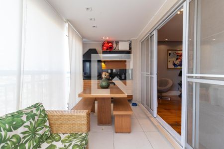 Apartamento à venda com 130m², 3 quartos e 3 vagasVaranda da Sala