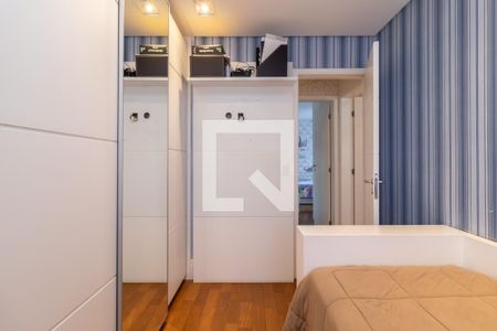 Apartamento à venda com 130m², 3 quartos e 3 vagasQuarto 