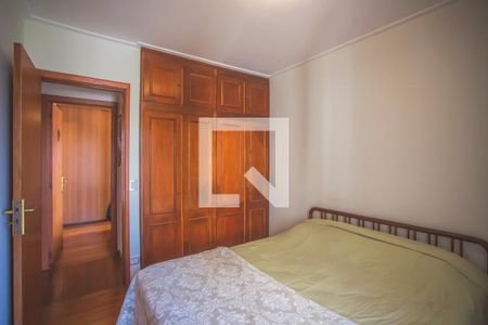 Apartamento à venda com 125m², 4 quartos e 2 vagas Apartamento à venda com 125m², 4 quartos e 2 vagasSuíte