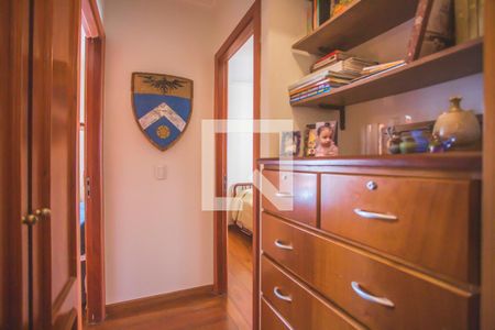 Apartamento à venda com 125m², 4 quartos e 2 vagas Apartamento à venda com 125m², 4 quartos e 2 vagasCorredor - Quartos