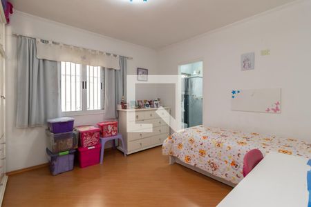 Casa à venda com 150m², 3 quartos e 2 vagasSuíte 3