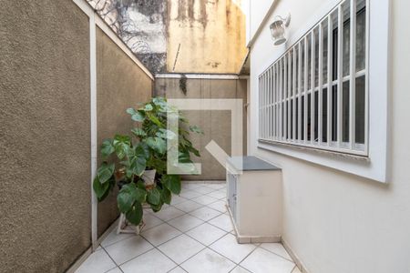 Casa à venda com 150m², 3 quartos e 2 vagasQuintal