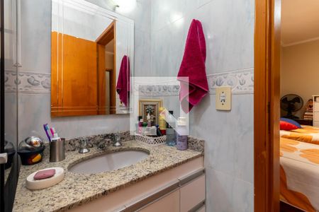 Casa à venda com 150m², 3 quartos e 2 vagasBanheiro da Suíte 2