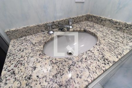 Casa à venda com 150m², 3 quartos e 2 vagasBanheiro da Suíte 3