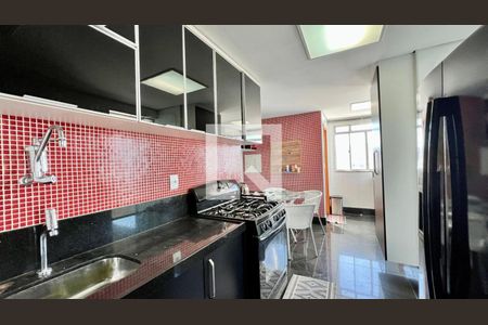 Apartamento à venda com 120m², 3 quartos e 3 vagascozinha