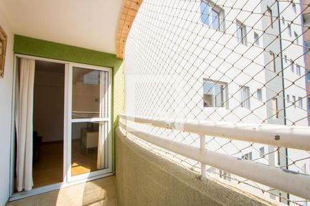 Varanda da sala de apartamento para alugar com 3 quartos, 106m² em Vila Valparaíso, Santo André