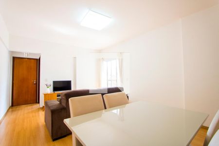 Sala de apartamento para alugar com 3 quartos, 106m² em Vila Valparaíso, Santo André