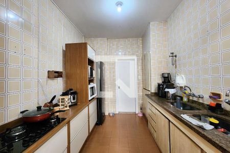 Apartamento à venda com 150m², 3 quartos e 1 vaga Apartamento à venda com 150m², 3 quartos e 1 vagaCozinha