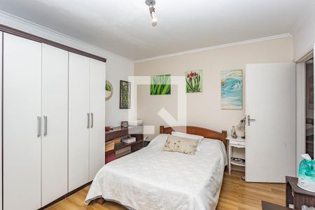 Casa à venda com 232m², 4 quartos e 2 vagas Casa à venda com 232m², 4 quartos e 2 vagasQuarto 3