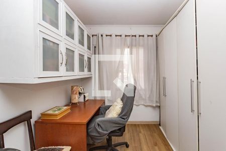 Casa à venda com 232m², 4 quartos e 2 vagas Casa à venda com 232m², 4 quartos e 2 vagasQuarto 1