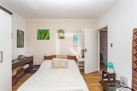 Casa à venda com 232m², 4 quartos e 2 vagas Casa à venda com 232m², 4 quartos e 2 vagasQuarto 3