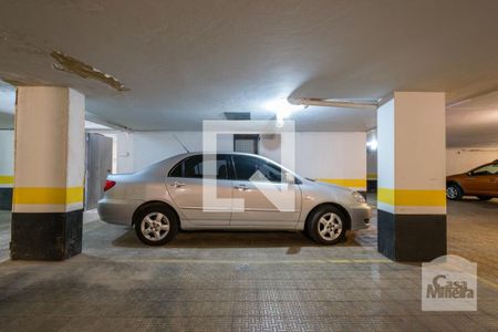 Apartamento à venda com 180m², 4 quartos e 2 vagas Apartamento à venda com 180m², 4 quartos e 2 vagasgaragem