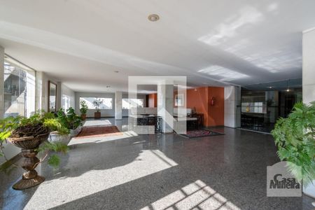 Apartamento à venda com 180m², 4 quartos e 2 vagas Apartamento à venda com 180m², 4 quartos e 2 vagasHall de entrada