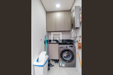 Casa à venda com 108m², 2 quartos e 1 vaga Casa à venda com 108m², 2 quartos e 1 vagaÁrea de serviço