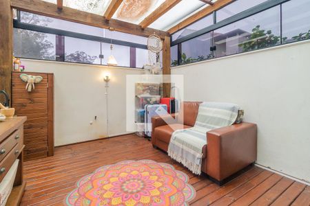 Casa à venda com 108m², 2 quartos e 1 vaga Casa à venda com 108m², 2 quartos e 1 vagaQuintal