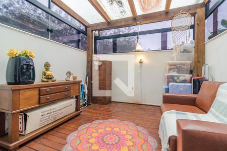 Casa à venda com 108m², 2 quartos e 1 vaga Casa à venda com 108m², 2 quartos e 1 vagaQuintal