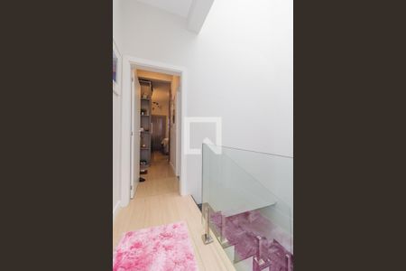 Casa à venda com 108m², 2 quartos e 1 vaga Casa à venda com 108m², 2 quartos e 1 vagaCorredor