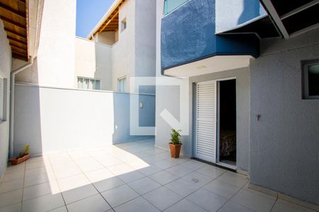 Apartamento à venda com 146m², 2 quartos e 2 vagas Apartamento à venda com 146m², 2 quartos e 2 vagasQuintal