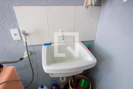 Apartamento à venda com 146m², 2 quartos e 2 vagas Apartamento à venda com 146m², 2 quartos e 2 vagasÁrea de serviço