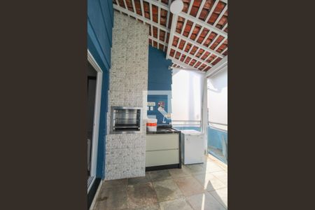 Casa à venda com 230m², 3 quartos e 3 vagas Casa à venda com 230m², 3 quartos e 3 vagaslavanderia