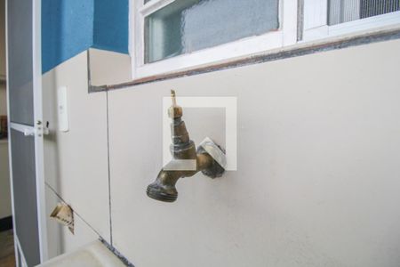 Casa à venda com 230m², 3 quartos e 3 vagas Casa à venda com 230m², 3 quartos e 3 vagaslavanderia