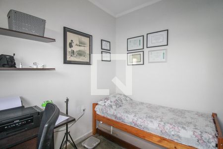 Casa à venda com 230m², 3 quartos e 3 vagas Casa à venda com 230m², 3 quartos e 3 vagasQuarto 2