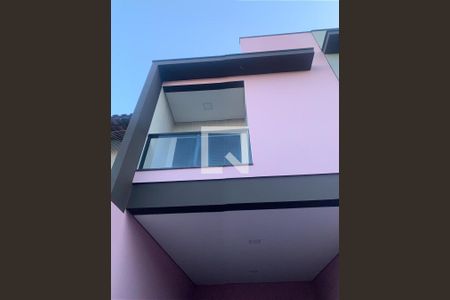 Casa à venda com 180m², 3 quartos e 2 vagas Casa à venda com 180m², 3 quartos e 2 vagasFoto 30
