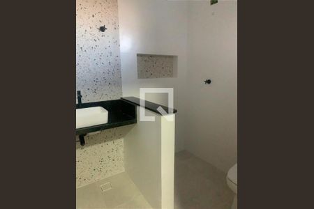 Casa à venda com 180m², 3 quartos e 2 vagas Casa à venda com 180m², 3 quartos e 2 vagasFoto 32