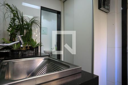 Apartamento à venda com 200m², 4 quartos e 2 vagasLavanderia 