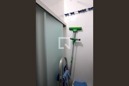 Apartamento à venda com 200m², 4 quartos e 2 vagasBanheiro de serviço  