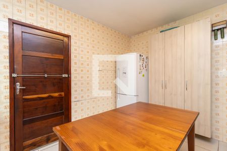 Casa à venda com 139m², 3 quartos e 2 vagasCozinha