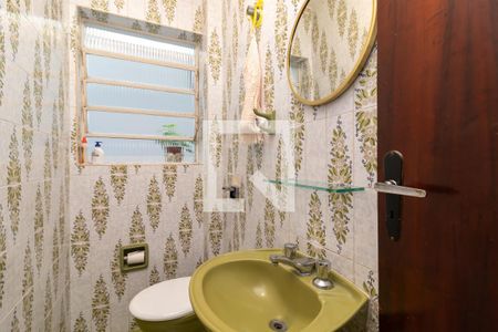 Casa à venda com 139m², 3 quartos e 2 vagasLavabo