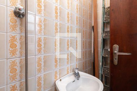 Casa à venda com 139m², 3 quartos e 2 vagasBanheiro de Serviço