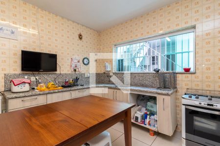 Casa à venda com 139m², 3 quartos e 2 vagasCozinha