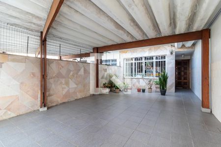 Casa à venda com 139m², 3 quartos e 2 vagasGaragem