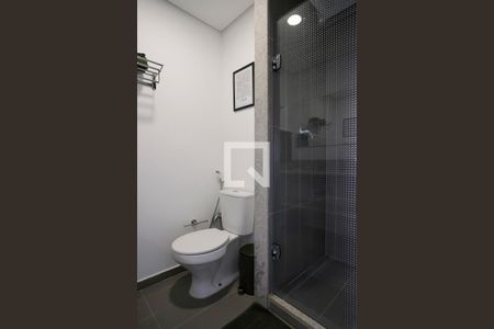 Banheiro de kitnet/studio para alugar com 1 quarto, 20m² em Santa Paula, São Caetano do Sul