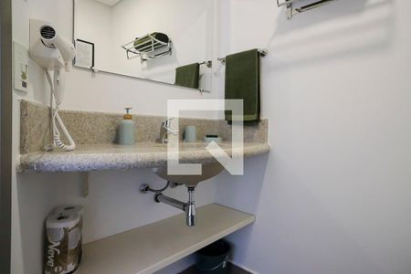 Banheiro de kitnet/studio para alugar com 1 quarto, 20m² em Santa Paula, São Caetano do Sul