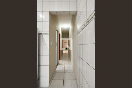 Corredor de casa para alugar com 2 quartos, 72m² em Maracanã, Praia Grande