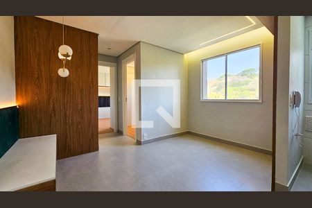 Sala de apartamento para alugar com 2 quartos, 35m² em Usina Piratininga, São Paulo