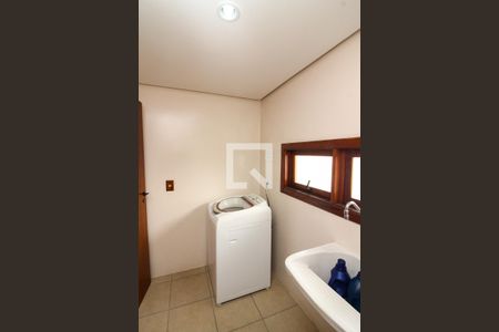 Apartamento à venda com 103m², 2 quartos e 2 vagasLavanderia