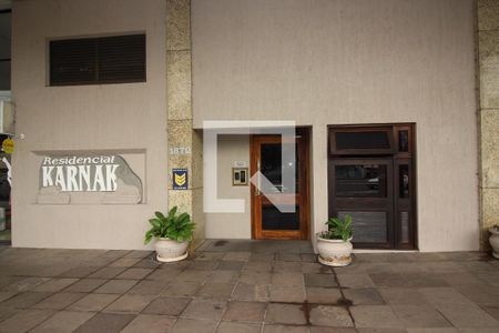 Apartamento à venda com 103m², 2 quartos e 2 vagasFachada e portaria