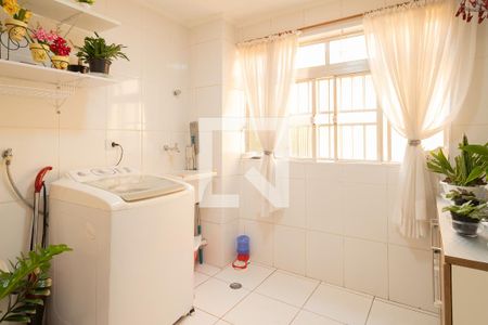 Apartamento à venda com 68m², 2 quartos e 1 vaga Apartamento à venda com 68m², 2 quartos e 1 vagaÁrea de Serviço